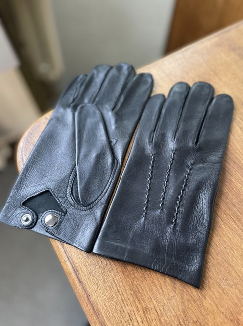 Uninsulated leather cavalry gloves
