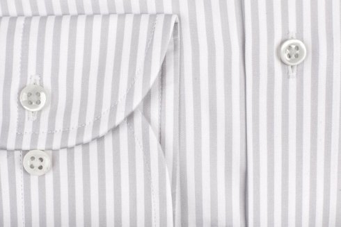 gray pin collar shirt