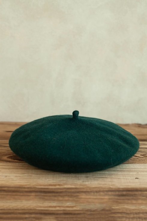 racing green beret