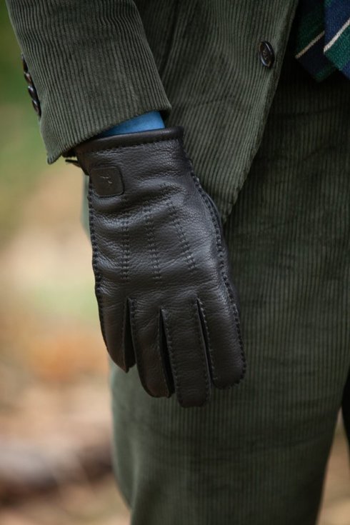 Czarne rękawiczki ze skóry jelenia